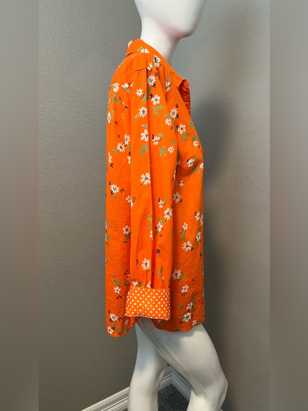 TALBOTS Women’s Cotton Orange Floral Lively Ditsy BD LS Top Shirt Size M - Picture 8 of 16